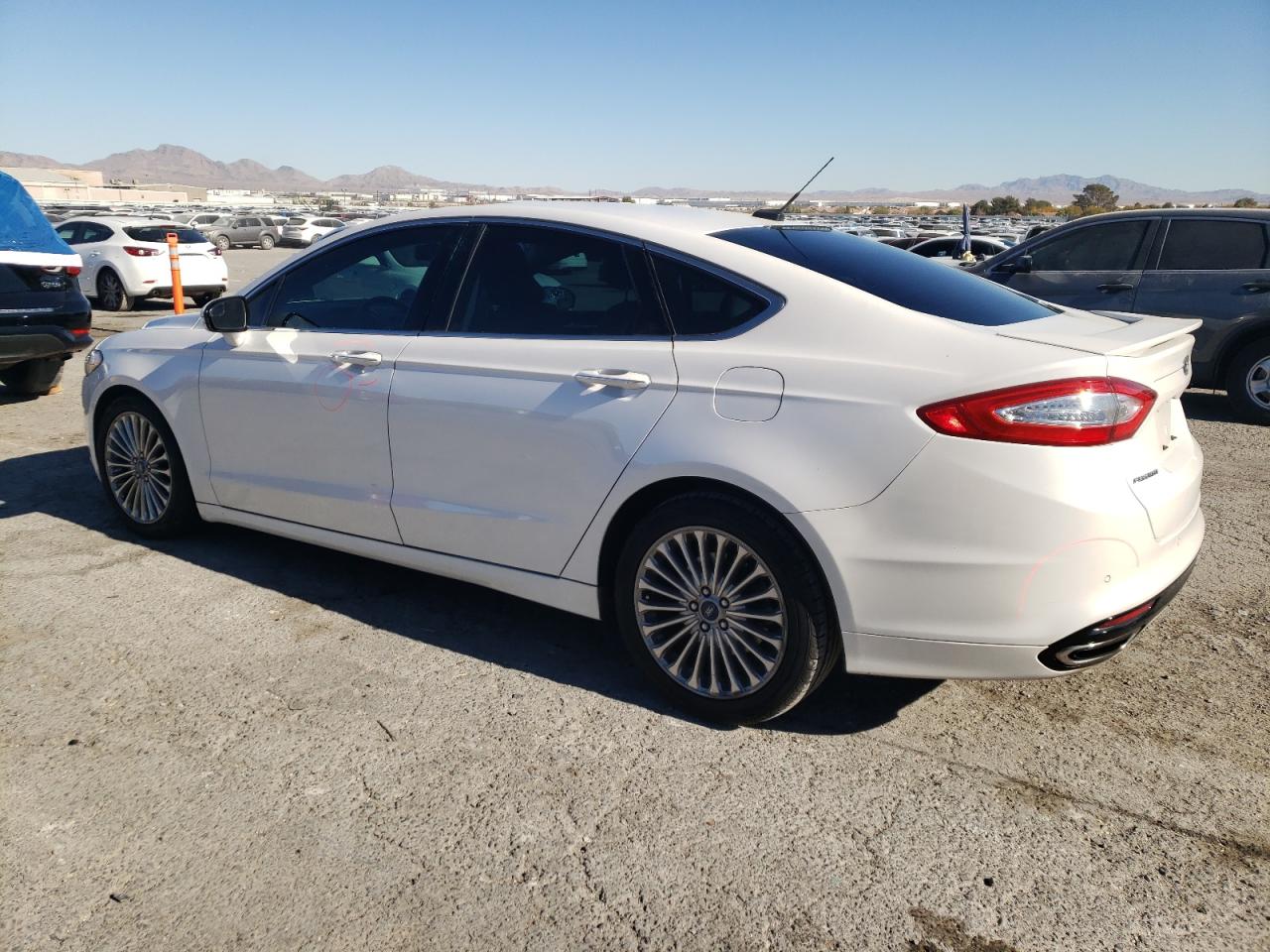 VIN 3FA6P0K9XFR274631 2015 FORD FUSION no.2