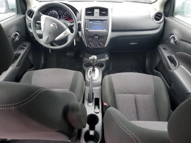  NISSAN VERSA 2019 Серебристый