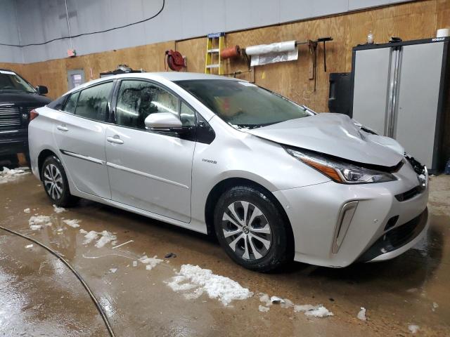  TOYOTA PRIUS 2021 Серебристый