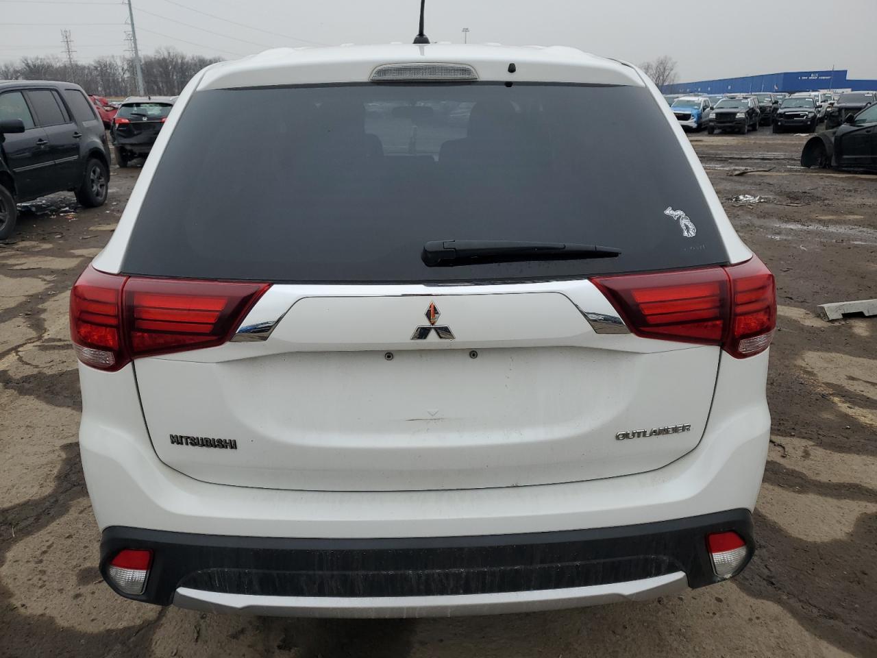 VIN JA4AZ3A37GZ030584 2016 MITSUBISHI OUTLANDER no.6