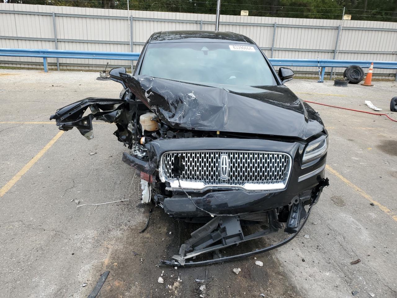 2019 Lincoln Nautilus - Image 5