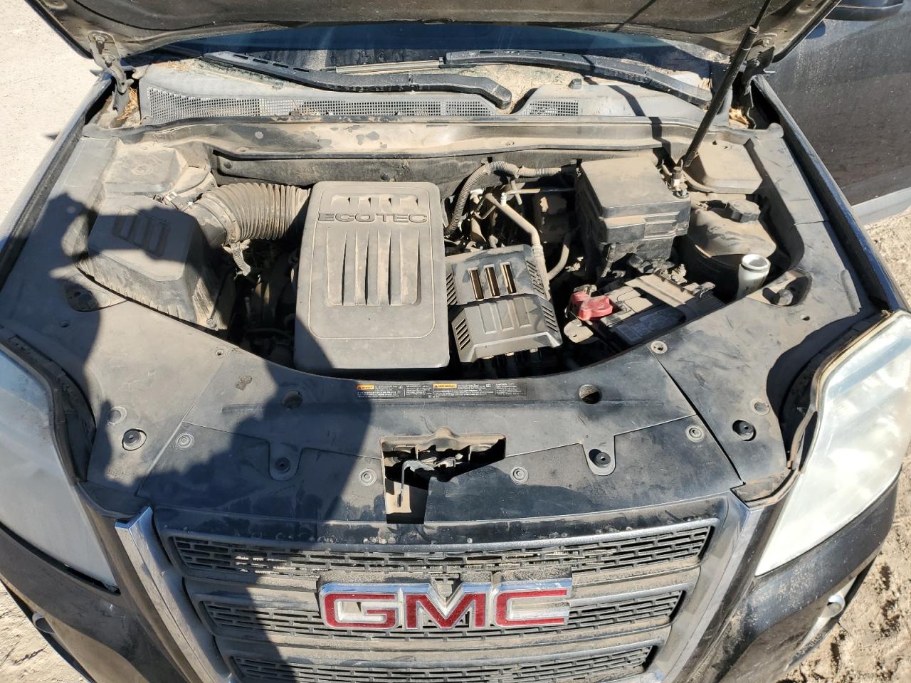 2011 GMC Terrain - Image 12