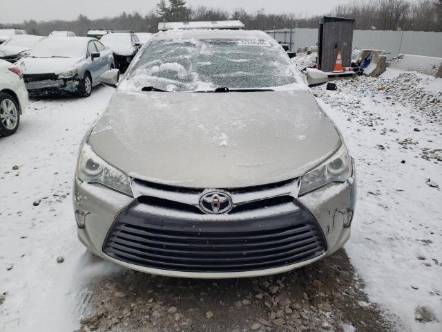 Седаны TOYOTA CAMRY 2016 Золотой