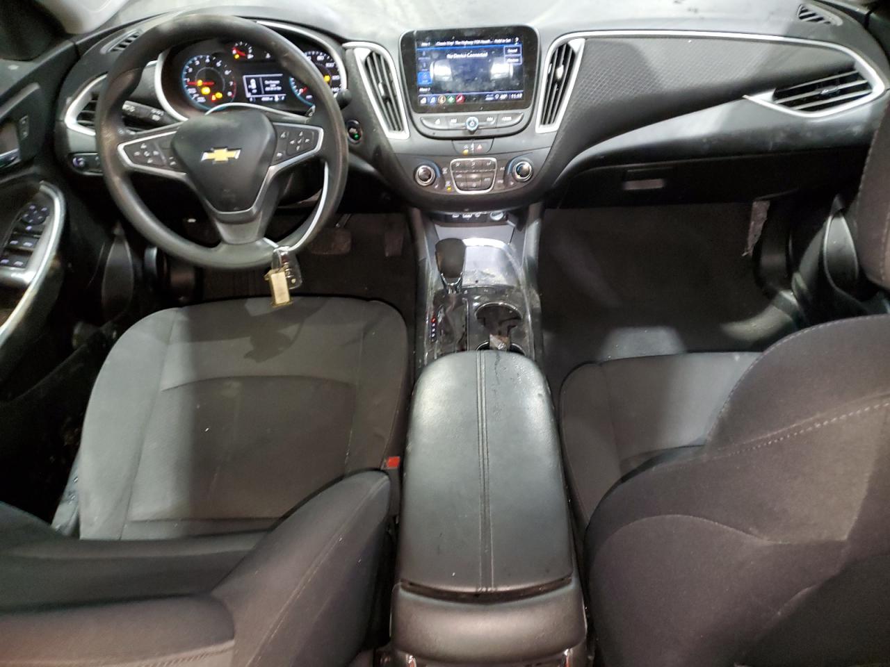 2023 Chevrolet Malibu - Image 8