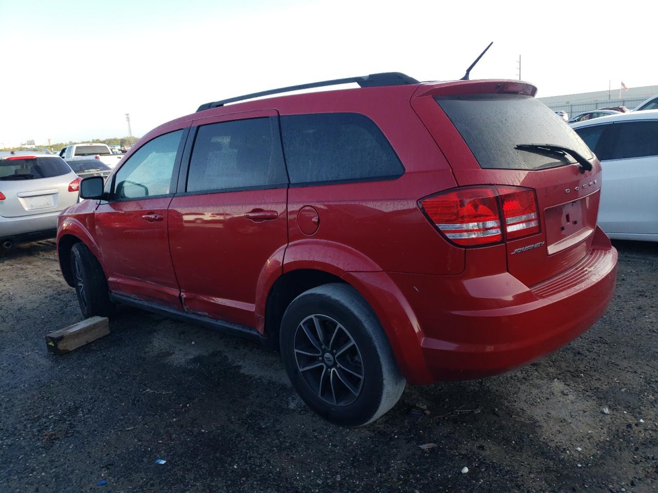 VIN 3C4PDCAB1JT496418 2018 DODGE JOURNEY no.2