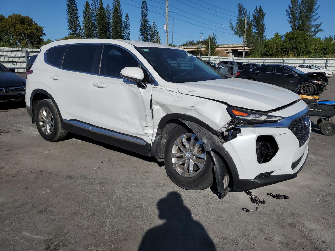 2020 Hyundai Santa Fe - Image 4
