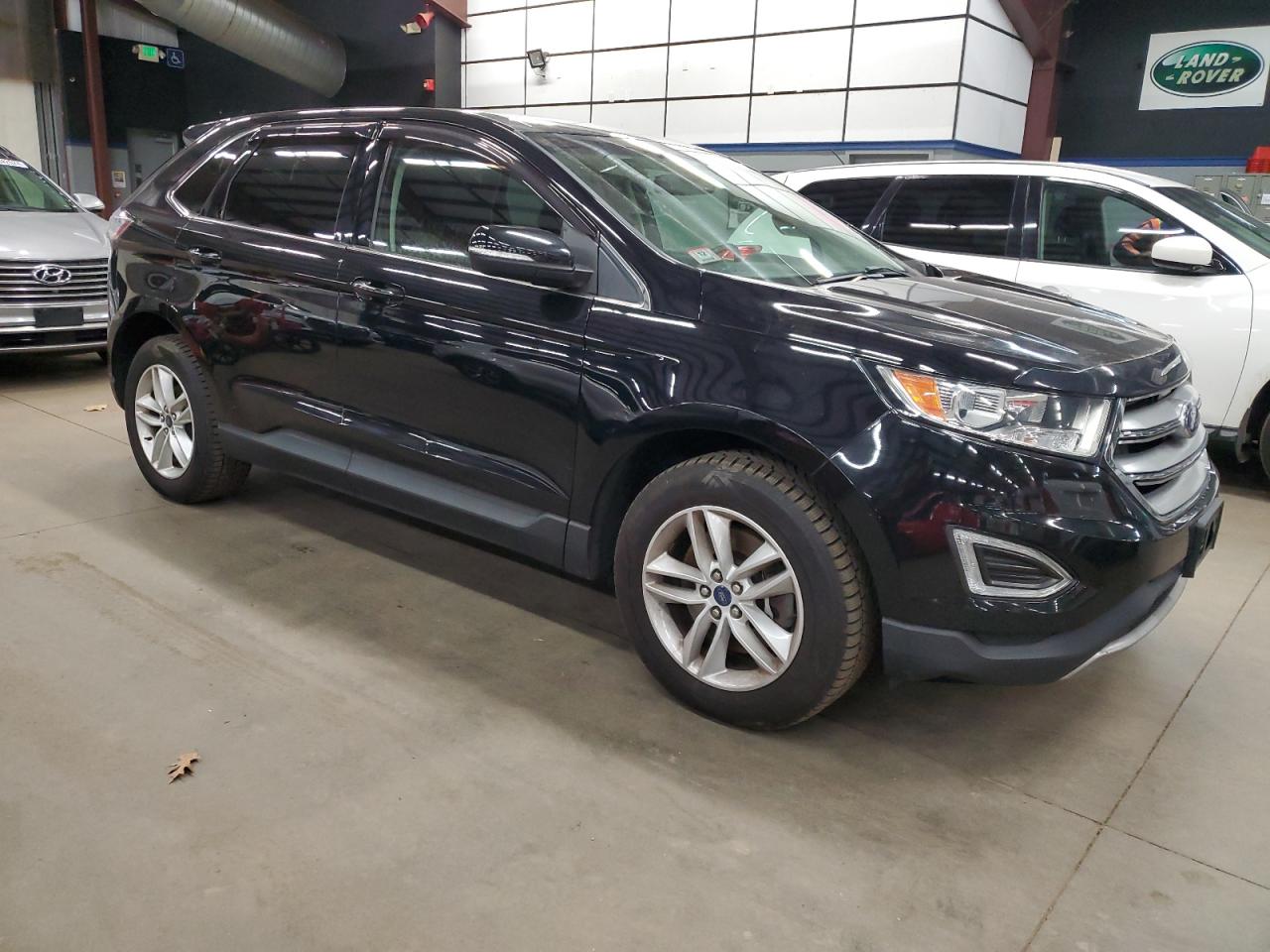 2017 Ford Edge - Image 4