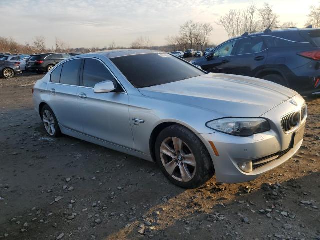  BMW 5 SERIES 2012 Сріблястий