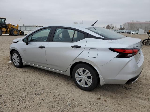  NISSAN VERSA 2024 Srebrny