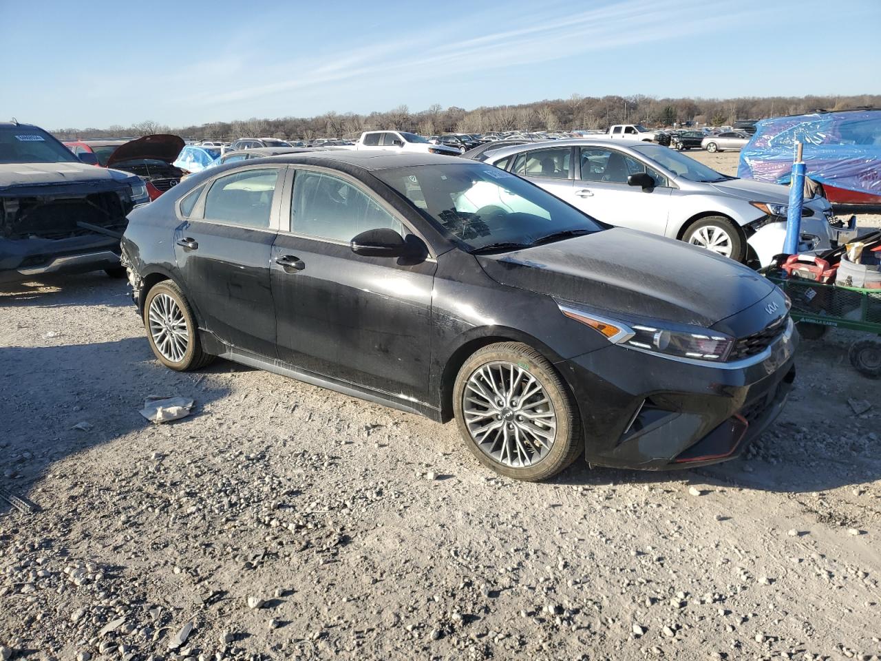 2024 Kia Forte - Image 4