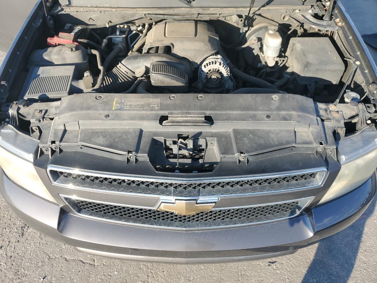 2011 Chevrolet Tahoe - Image 12