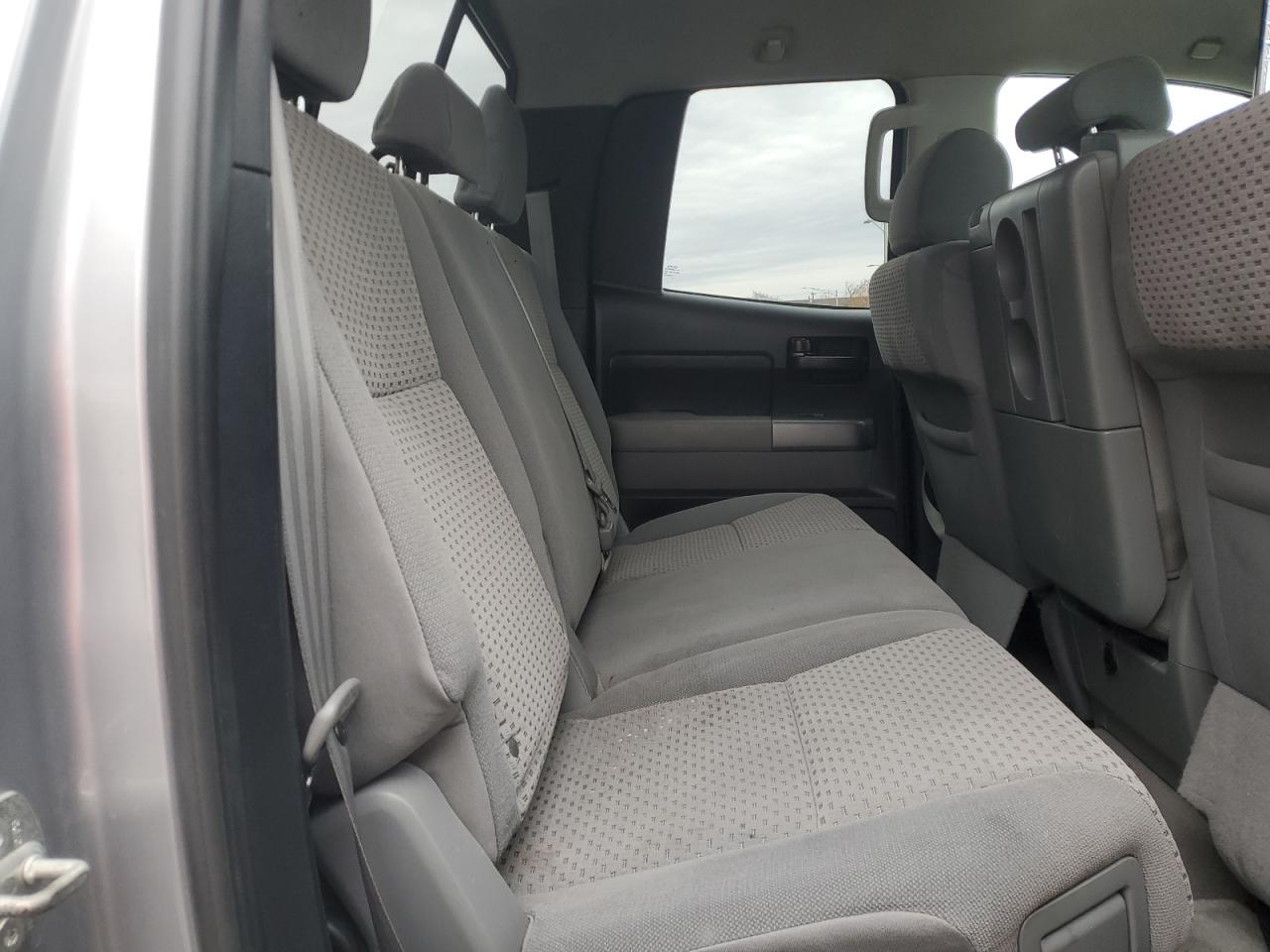 2010 Toyota Tundra - Image 10