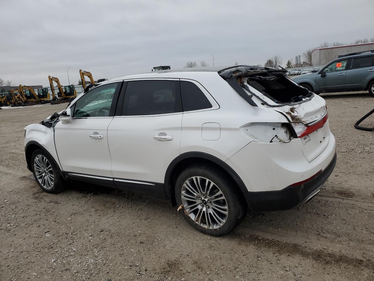 VIN 2LMPJ8LR9JBL30305 2018 LINCOLN MKX no.2