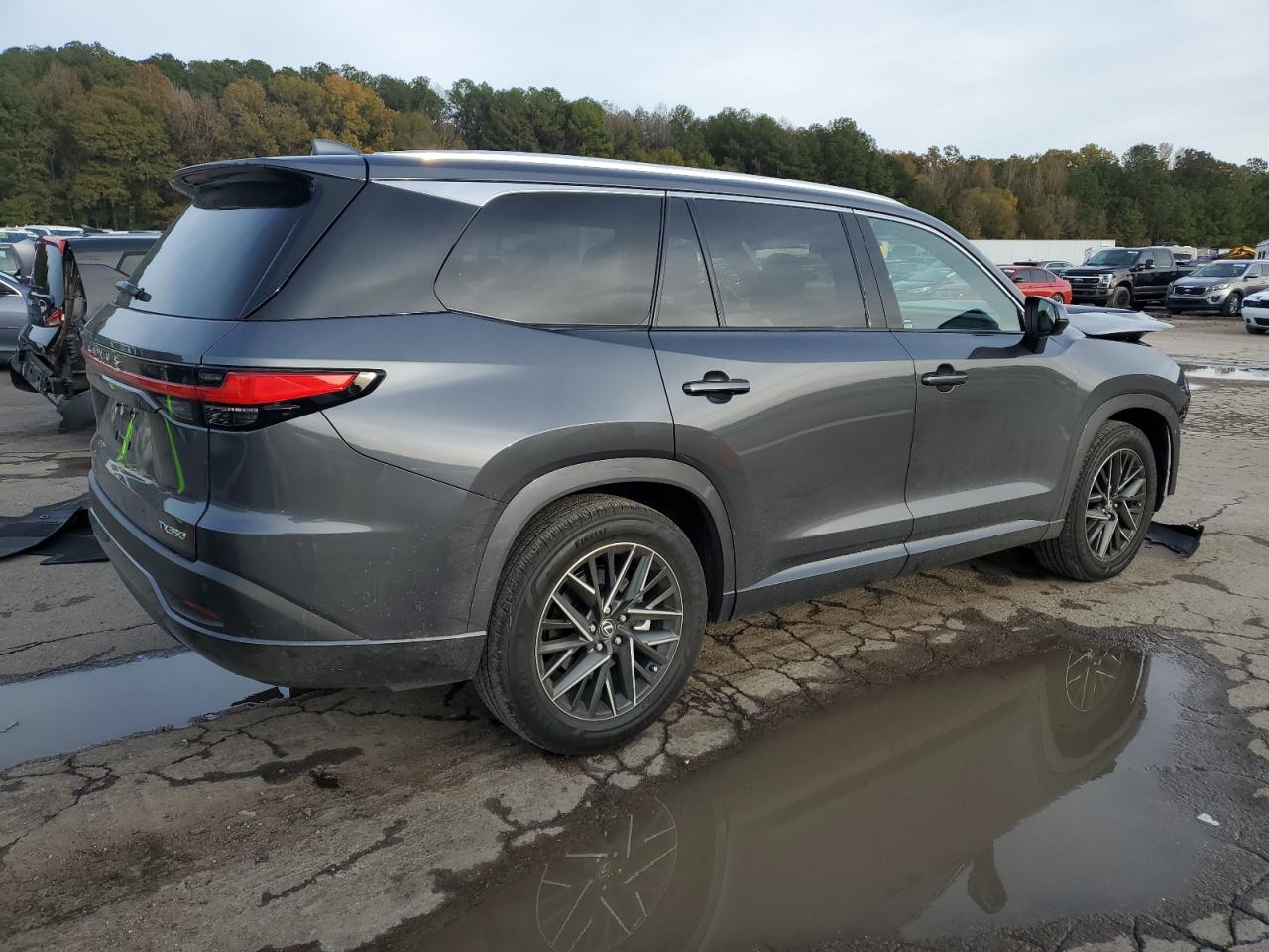 2024 Lexus TX - Image 3