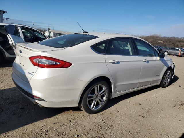 Sedans FORD FUSION 2015 Biały