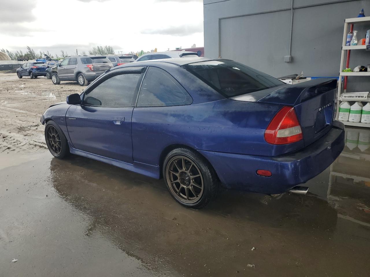 1998 Mitsubishi Mirage - Image 2