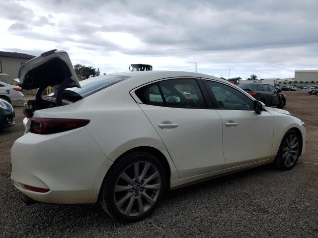  MAZDA 3 2022 Белы