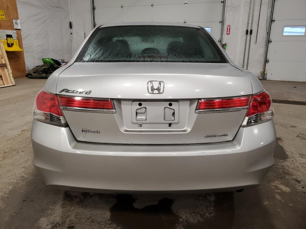 2012 Honda Accord - Image 6