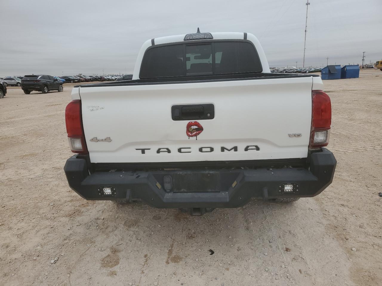 2018 Toyota Tacoma Double Cab VIN: 3TMCZ5AN4JM143350 Lot: 83234524