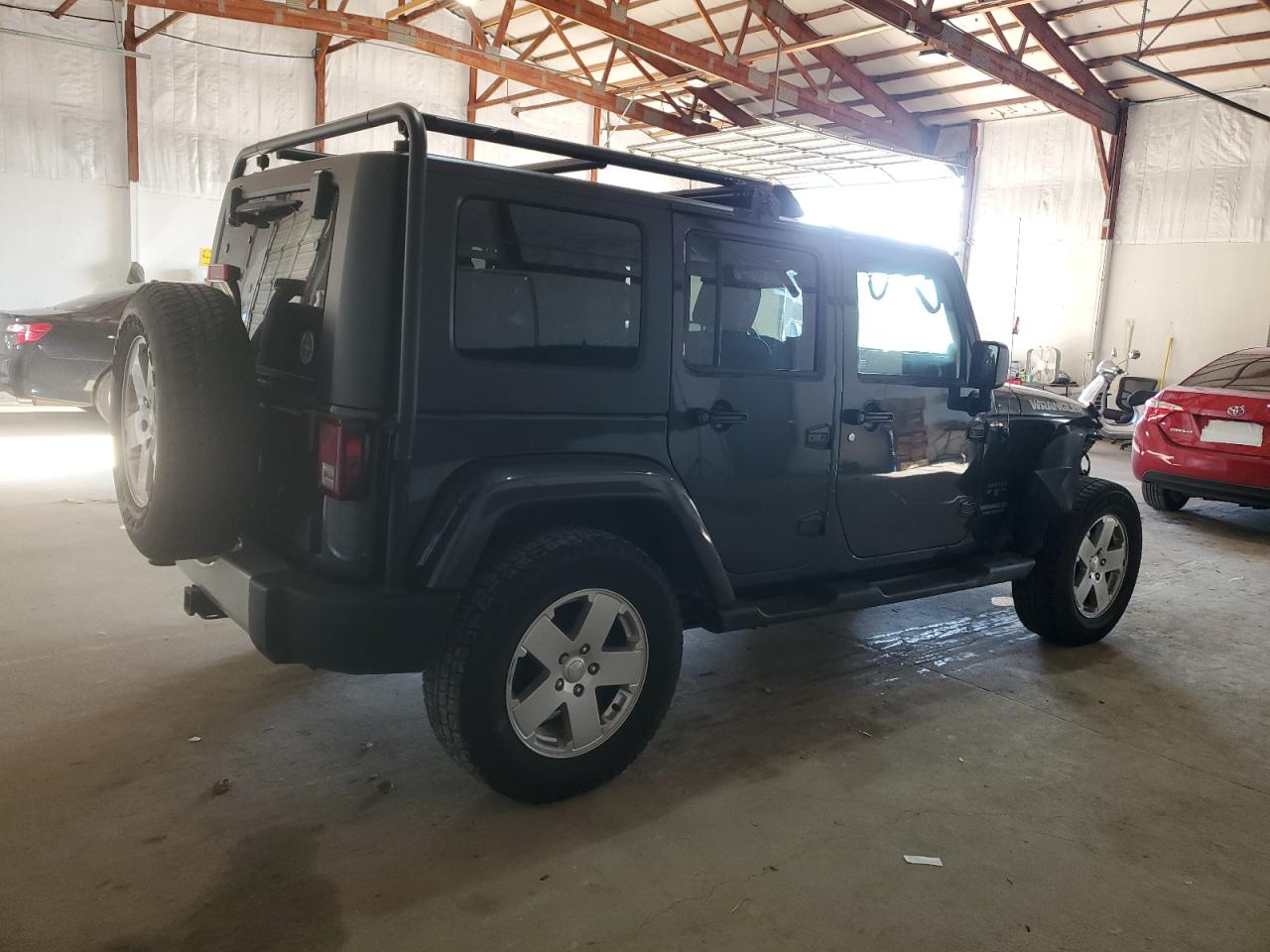 2010 Jeep Wrangler - Image 3