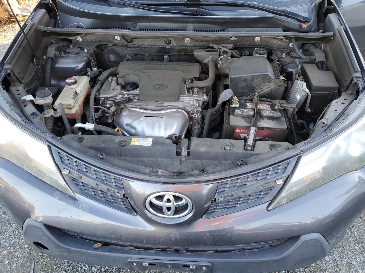 2015 Toyota RAV 4 - Image 12