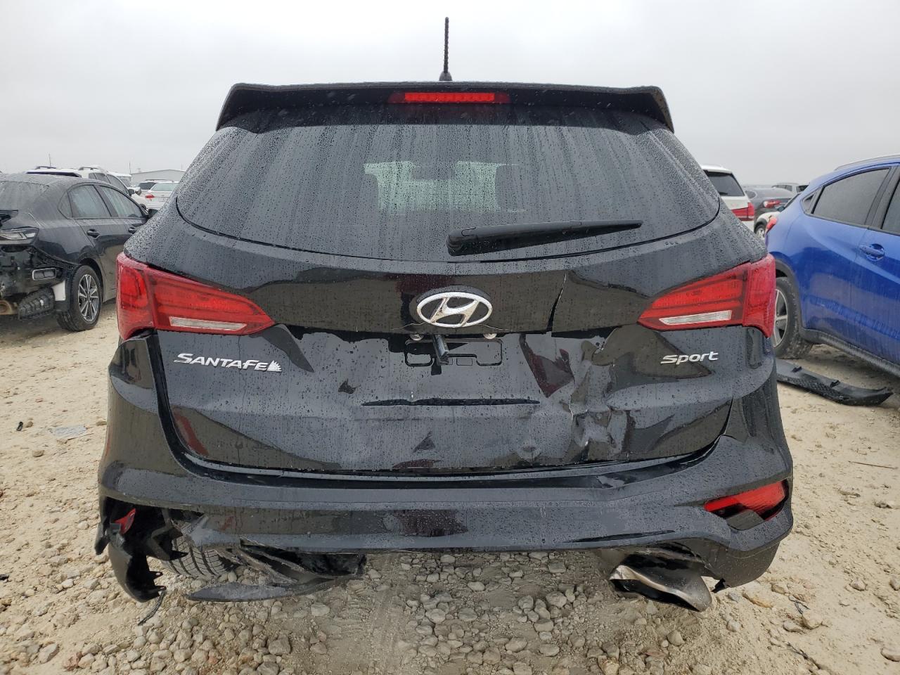 2018 Hyundai Santa Fe - Image 6