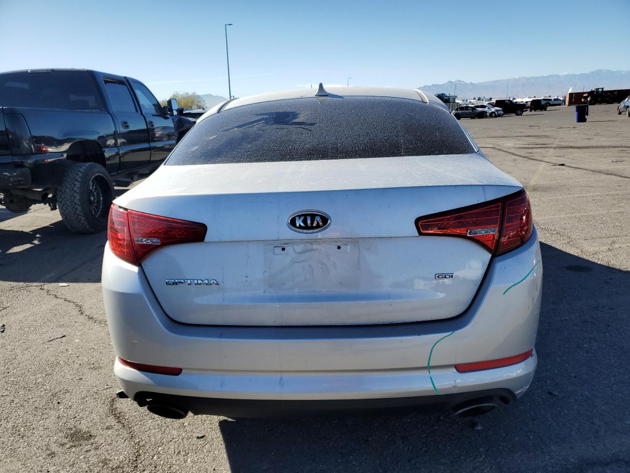 2011 Kia Optima - Image 6