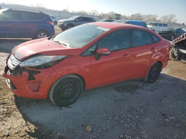  FORD FIESTA 2013 Червоний