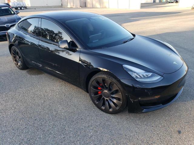  TESLA MODEL 3 2021 Czarny