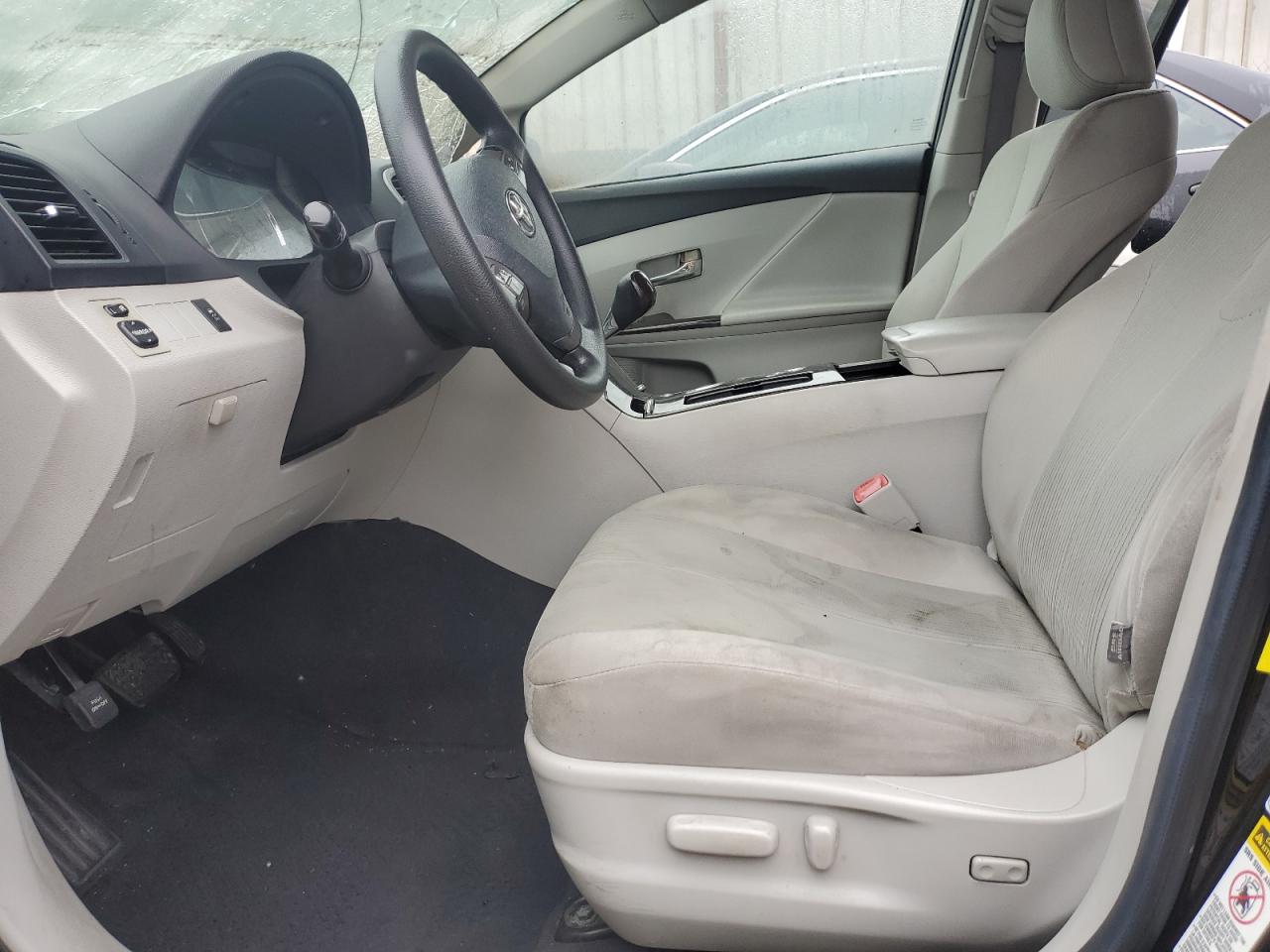 2011 Toyota Venza - Image 7