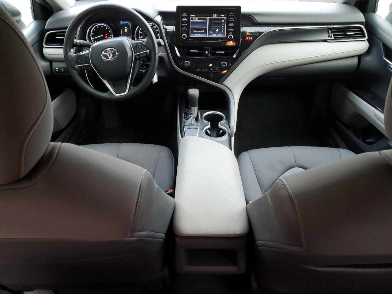 2022 Toyota Camry - Image 8