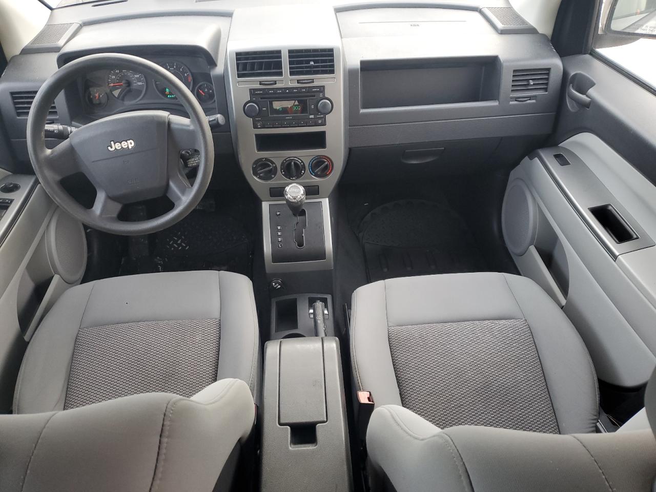 2007 Jeep Compass - Image 8