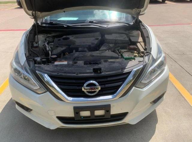 Седаны NISSAN ALTIMA 2016 Кремовый