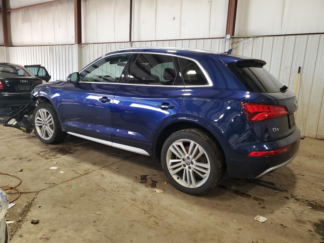 VIN WA1BNAFY8J2233363 2018 AUDI Q5 no.2