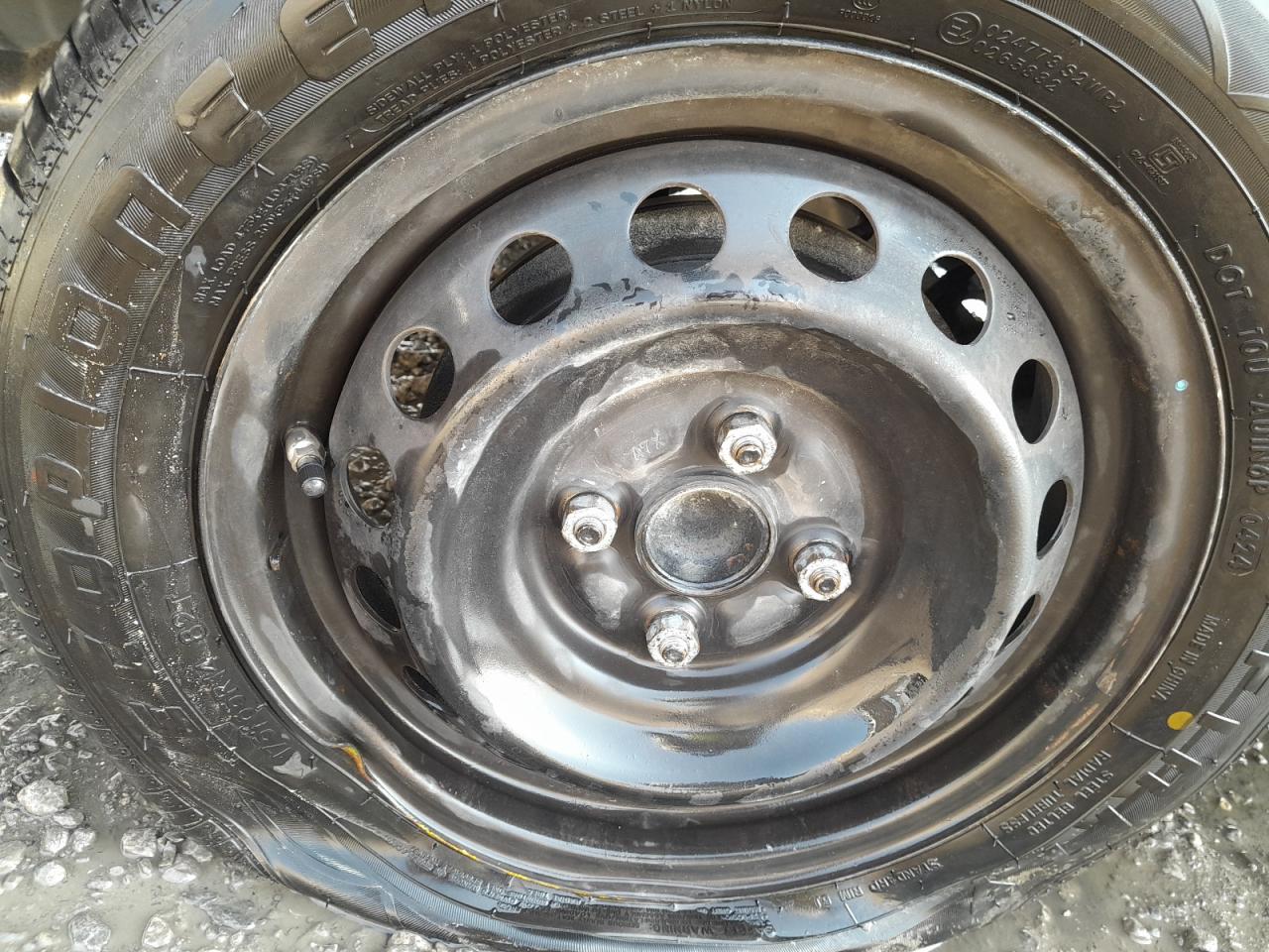 MHFB29F35H2017342 - 2009 Toyota Yaris - #86455154