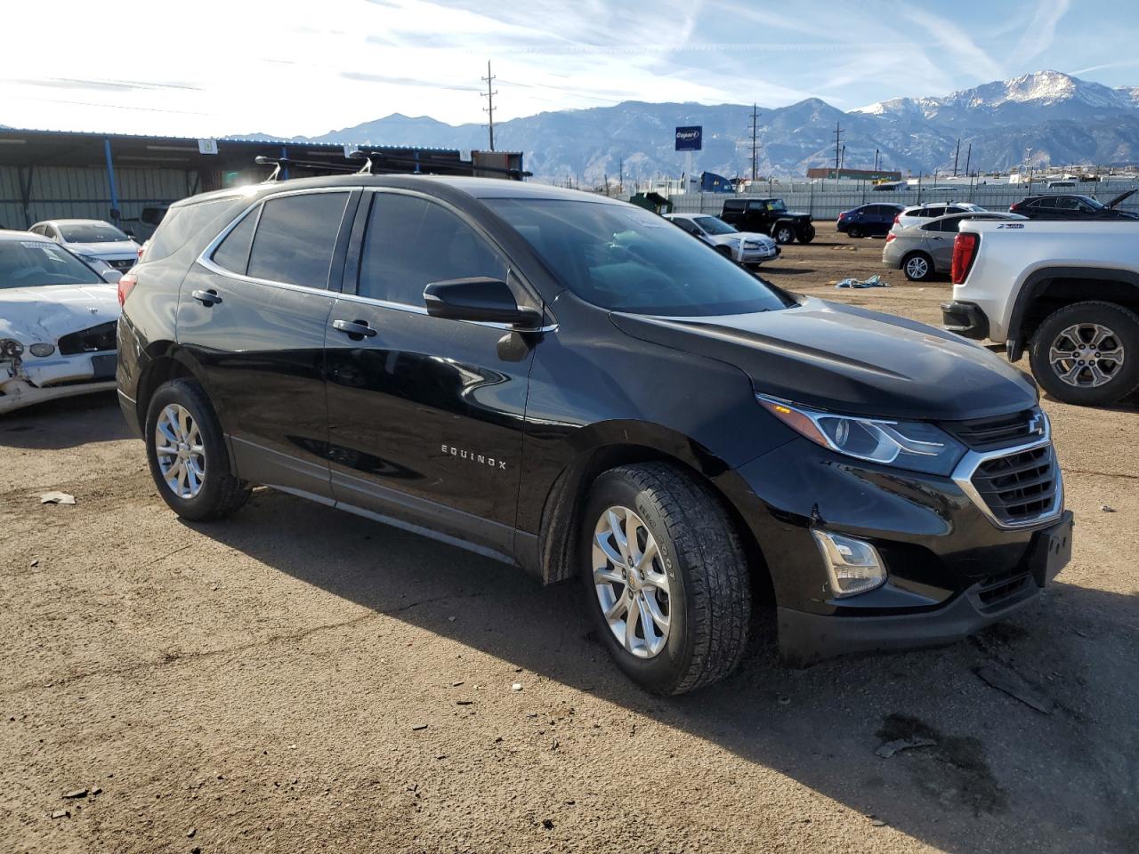 VIN 2GNAXUEVXK6271970 2019 CHEVROLET EQUINOX no.4