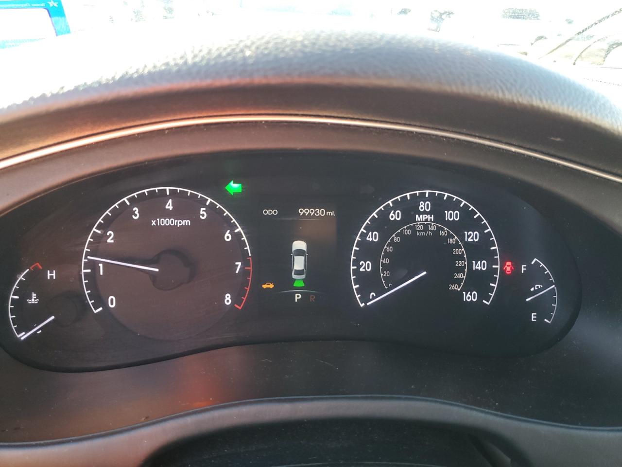 2014 Hyundai Genesis - Image 9