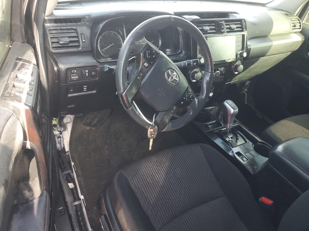 2021 Toyota 4Runner - Image 8