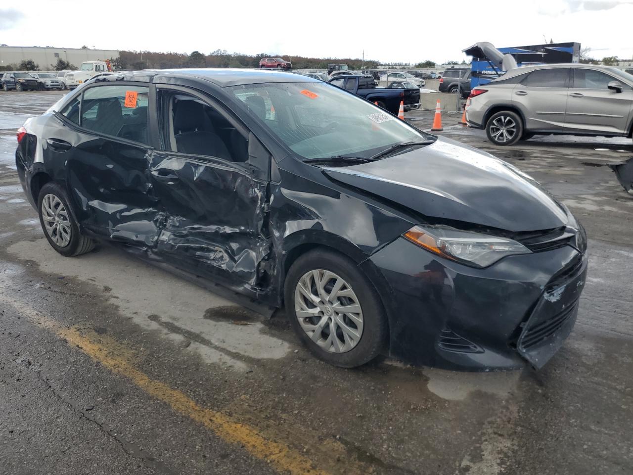 2018 Toyota Corolla - Image 4