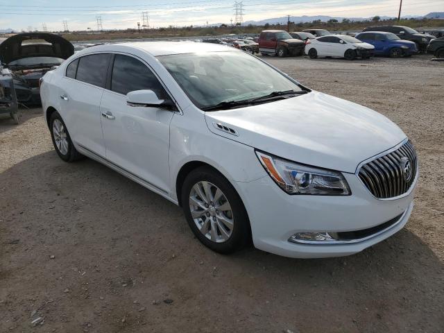  BUICK LACROSSE 2015 Белы