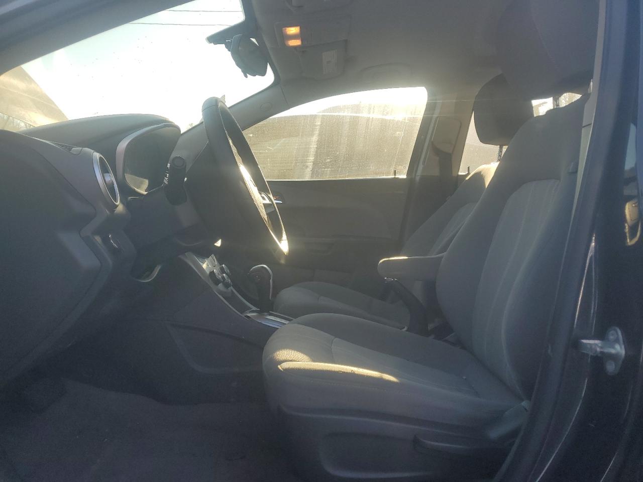 2017 Chevrolet Sonic - Image 7