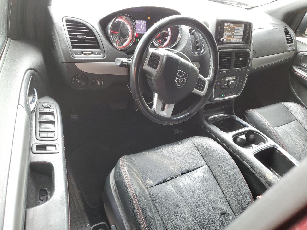 2019 Dodge Caravan - Image 8