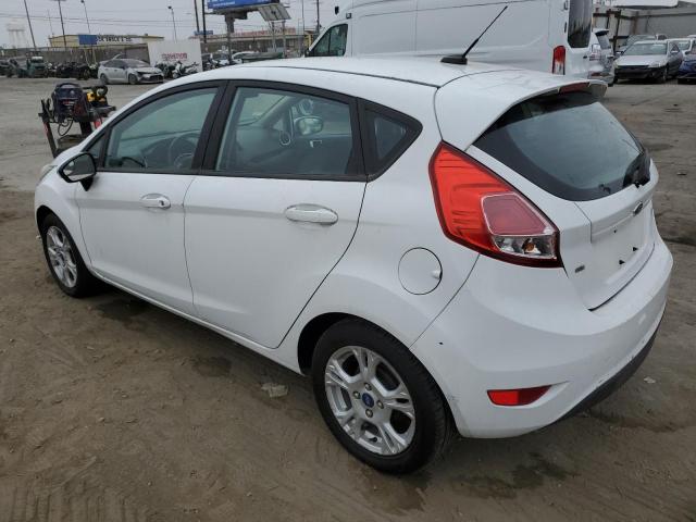 Хетчбеки FORD FIESTA 2014 Білий