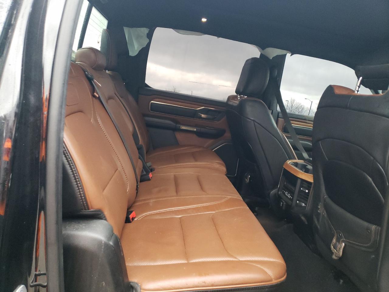 2019 RAM 1500 - Image 10