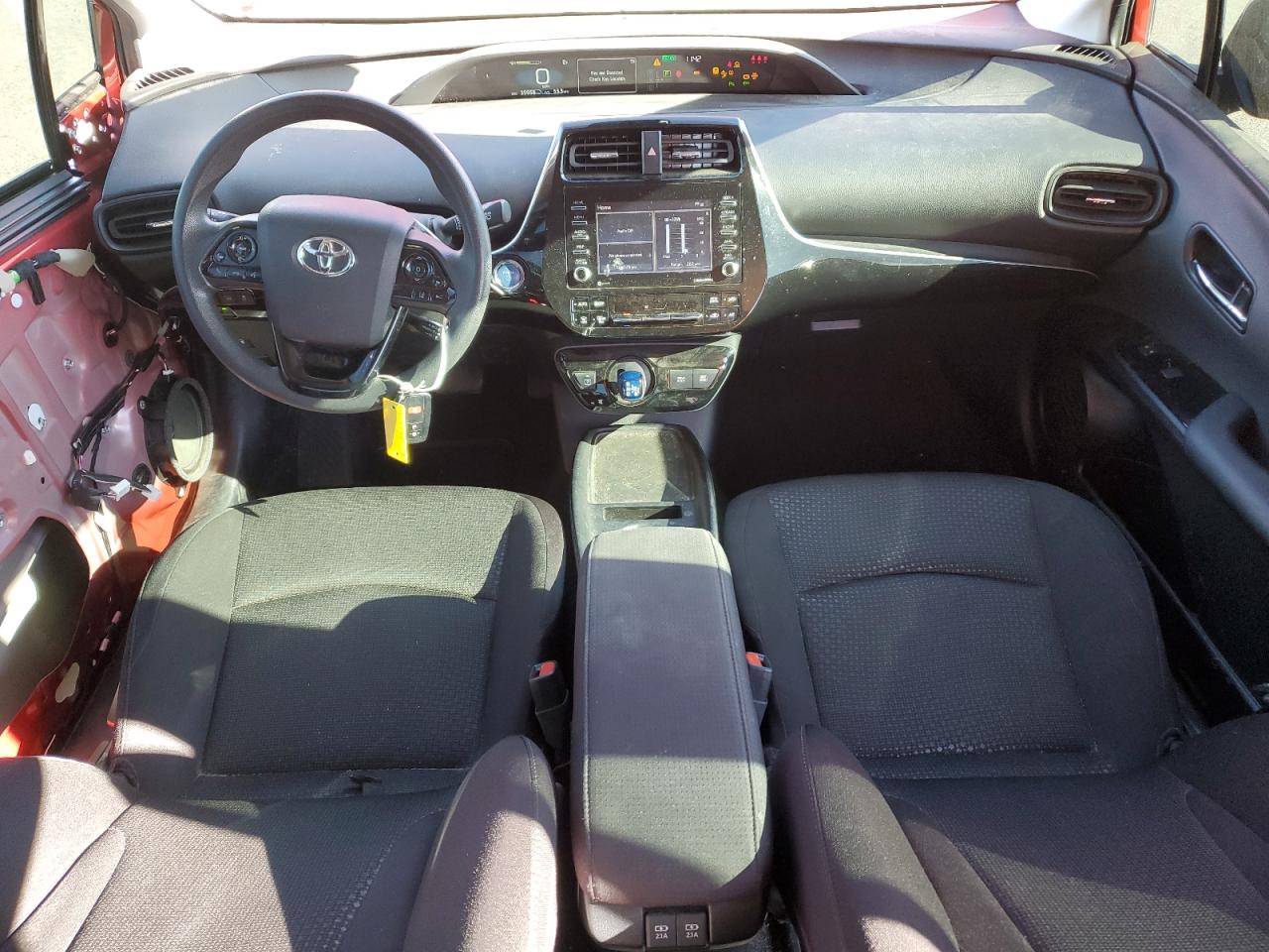 2022 Toyota Prius - Image 8