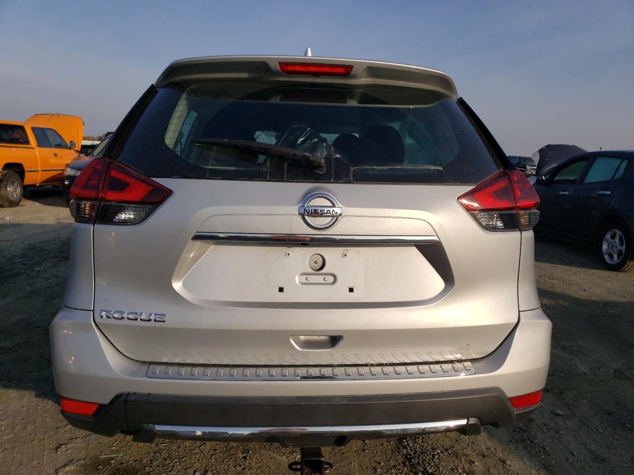 2020 Nissan Rogue - Image 6