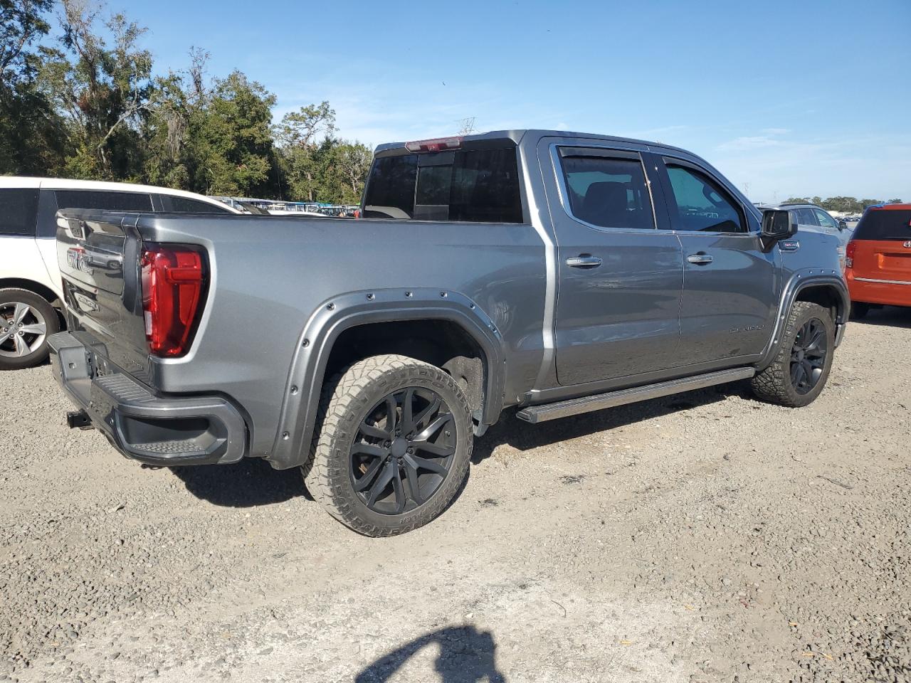 2020 GMC Sierra - Image 3