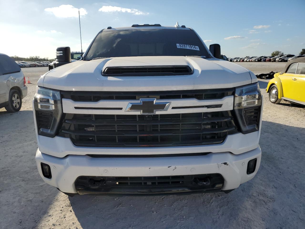 2024 Chevrolet Silverado - Image 5