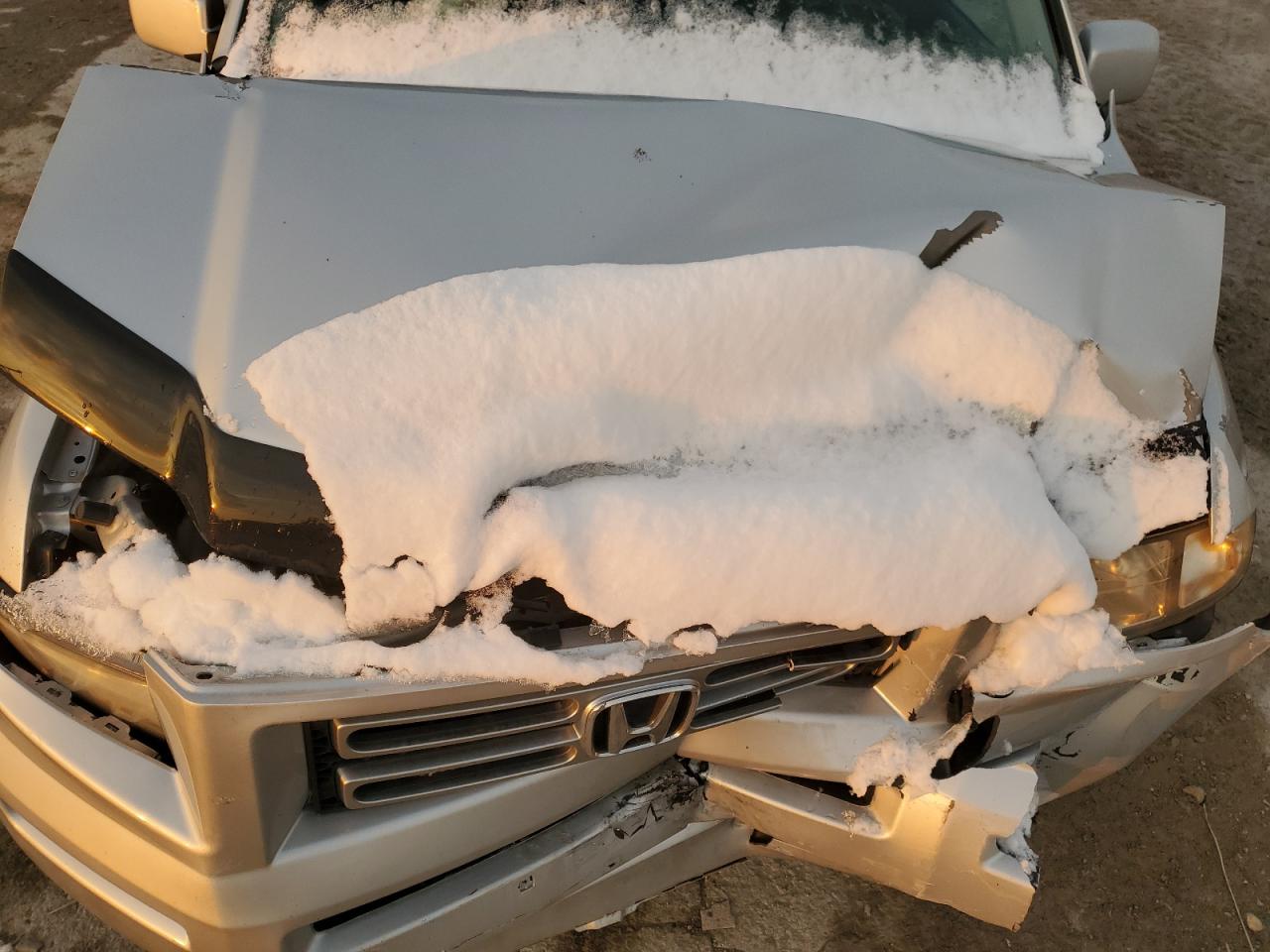 2006 Honda Ridgeline - Image 12