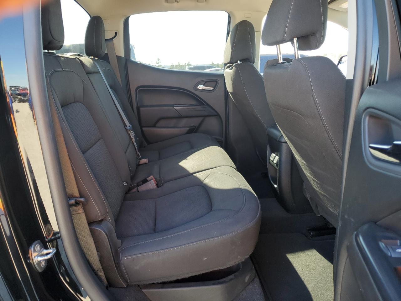 2020 Chevrolet Colorado - Image 10